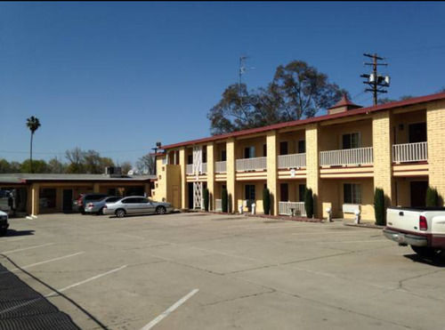 Town & Country Motel Livingston Buitenkant foto